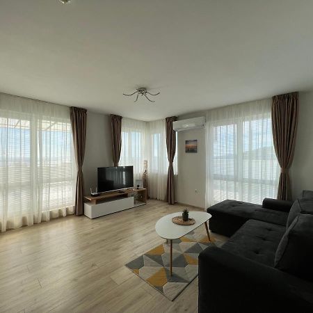 Sea Тerrace Aquamarine Apartment Golden Sands Bagian luar foto