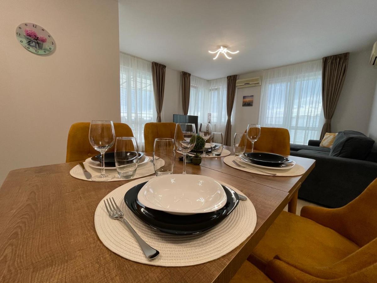 Sea Тerrace Aquamarine Apartment Golden Sands Bagian luar foto