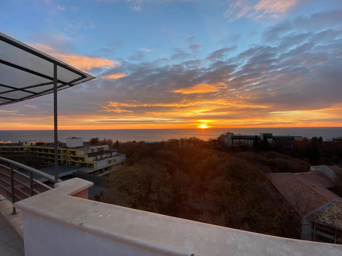 Sea Тerrace Aquamarine Apartment Golden Sands Bagian luar foto