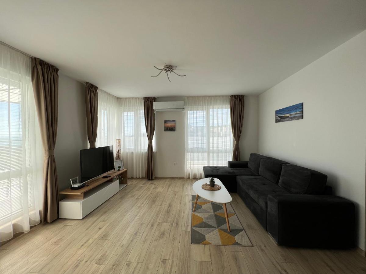 Sea Тerrace Aquamarine Apartment Golden Sands Bagian luar foto